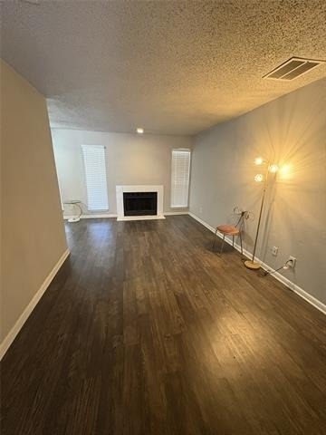 4502 Gaston Avenue - Photo 3