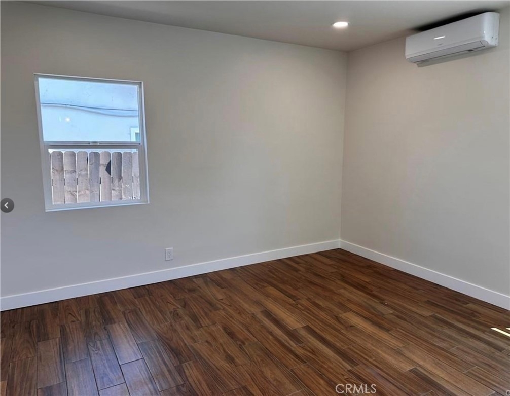 455 Pear Street - Photo 2