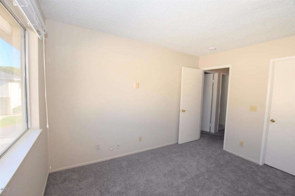 2670 Victoria Avenue - Photo 8