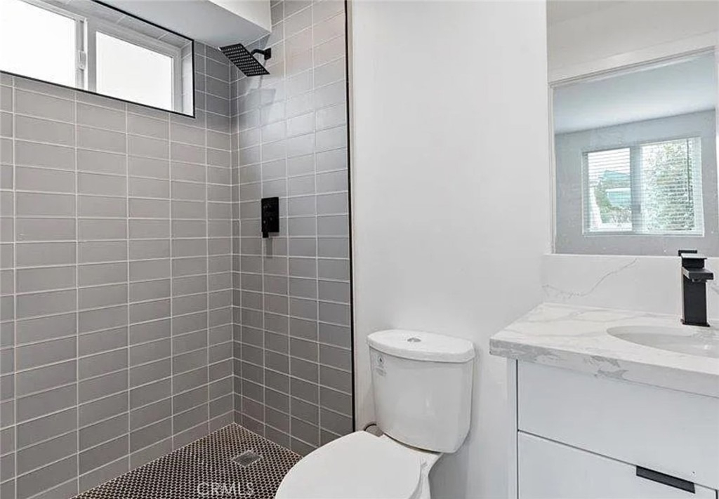 6419 1/2 Lexington Avenue - Photo 9