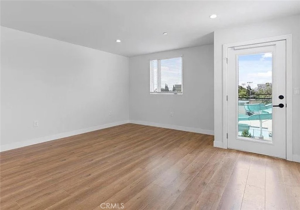 6419 1/2 Lexington Avenue - Photo 13