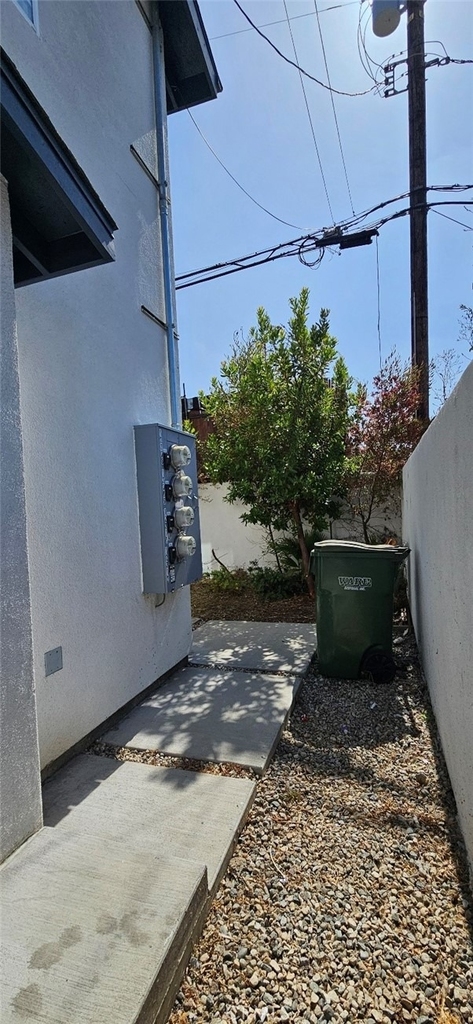 12308 Valley View Avenue - Photo 33