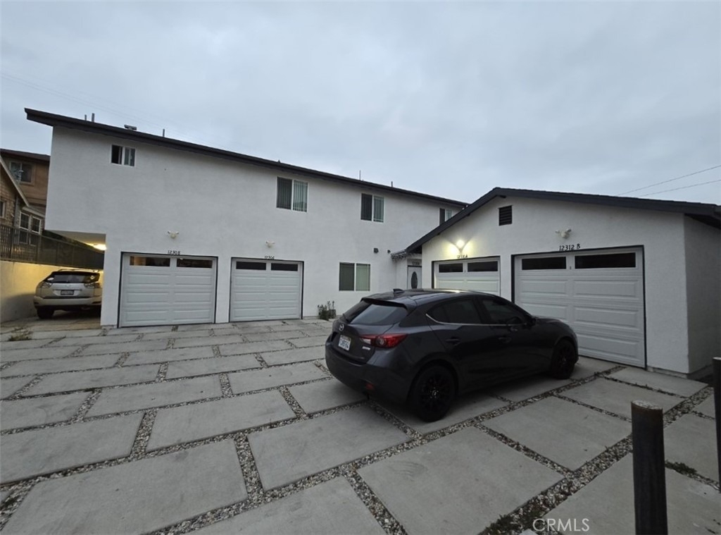 12308 Valley View Avenue - Photo 1