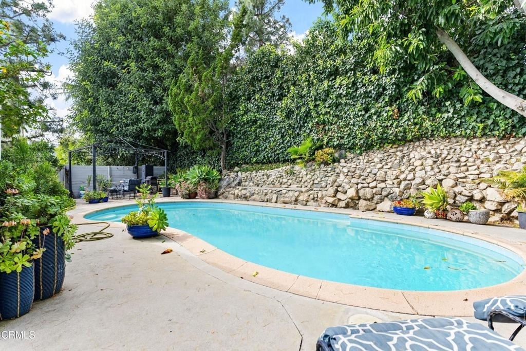 3323 Reta Street - Photo 1