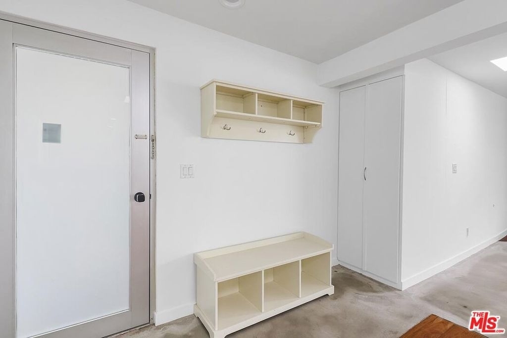 25 Ironsides Street - Photo 1