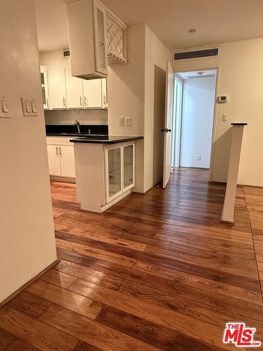 800 W 1st Street - Photo 16