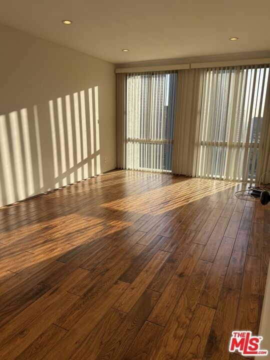 800 W 1st Street - Photo 9