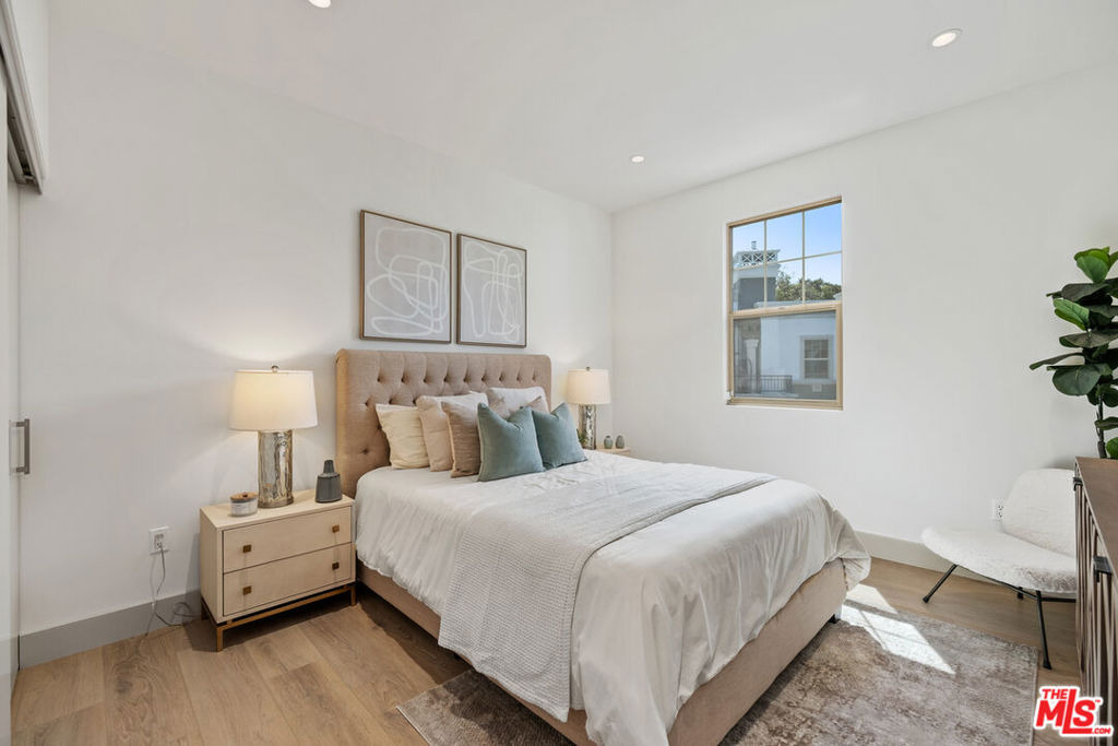130 S Sepulveda Boulevard - Photo 10