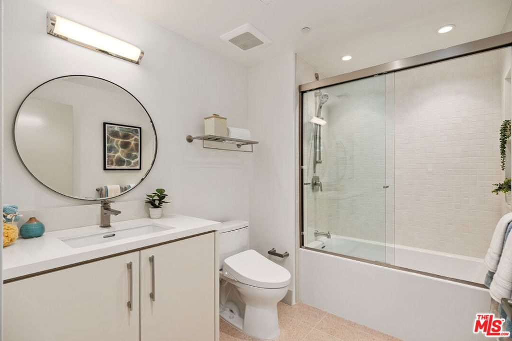 130 S Sepulveda Boulevard - Photo 15