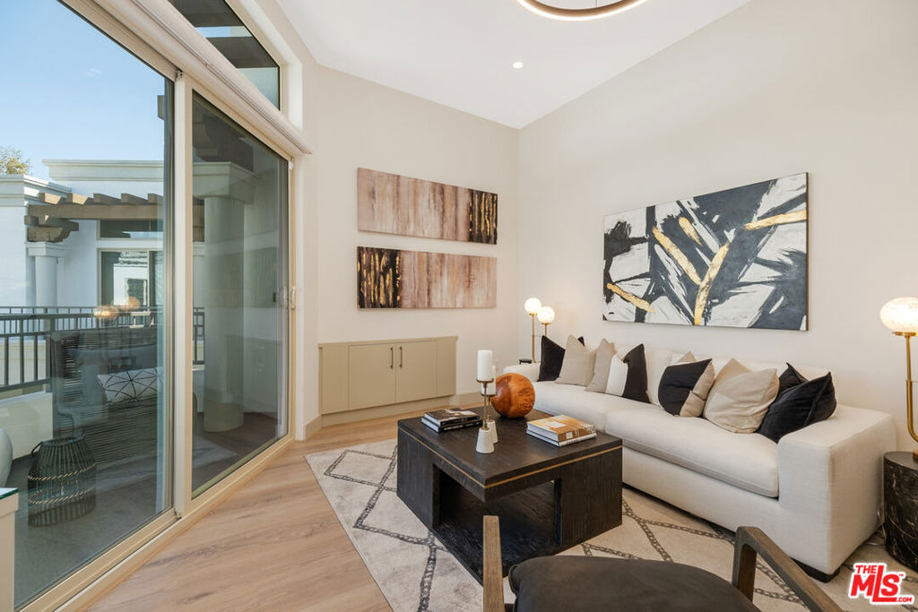 130 S Sepulveda Boulevard - Photo 6
