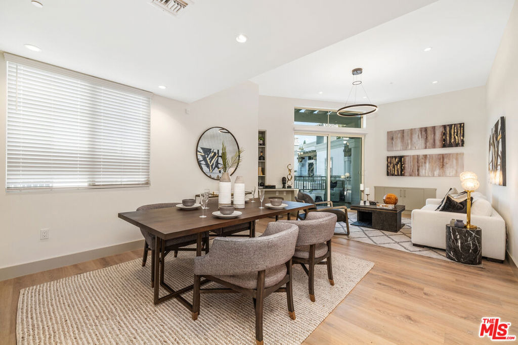 130 S Sepulveda Boulevard - Photo 4