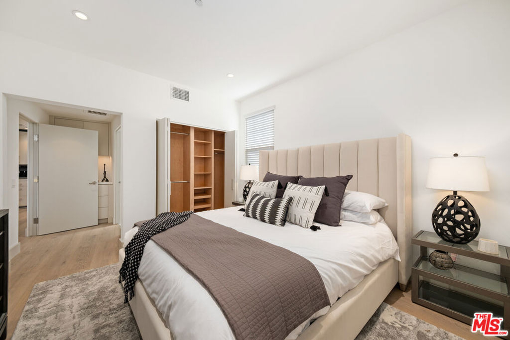 130 S Sepulveda Boulevard - Photo 19