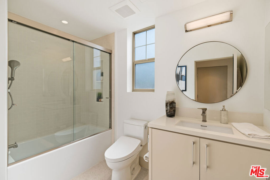 130 S Sepulveda Boulevard - Photo 21