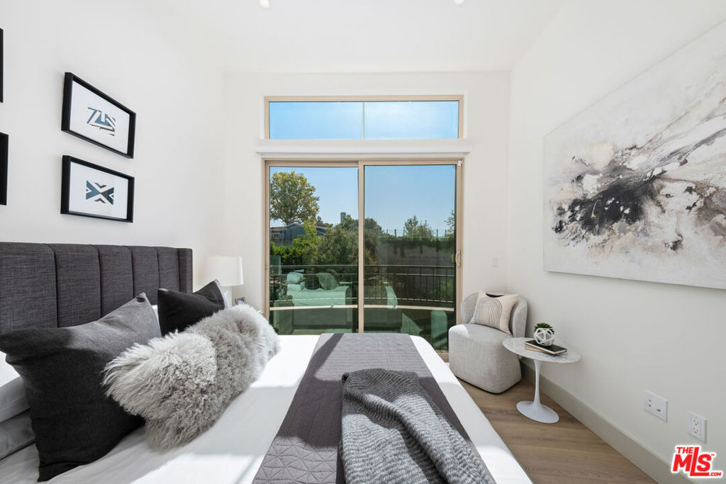 130 S Sepulveda Boulevard - Photo 15