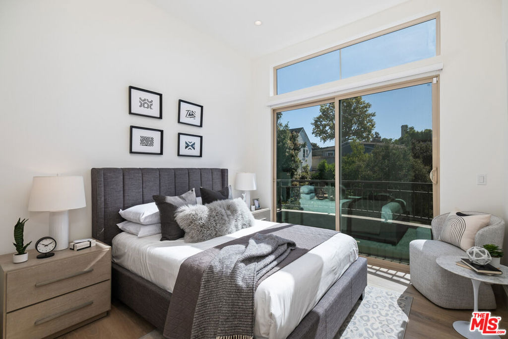 130 S Sepulveda Boulevard - Photo 13