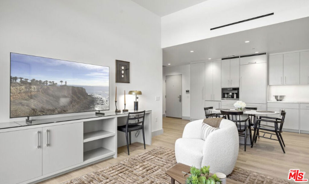 130 S Sepulveda Boulevard - Photo 14