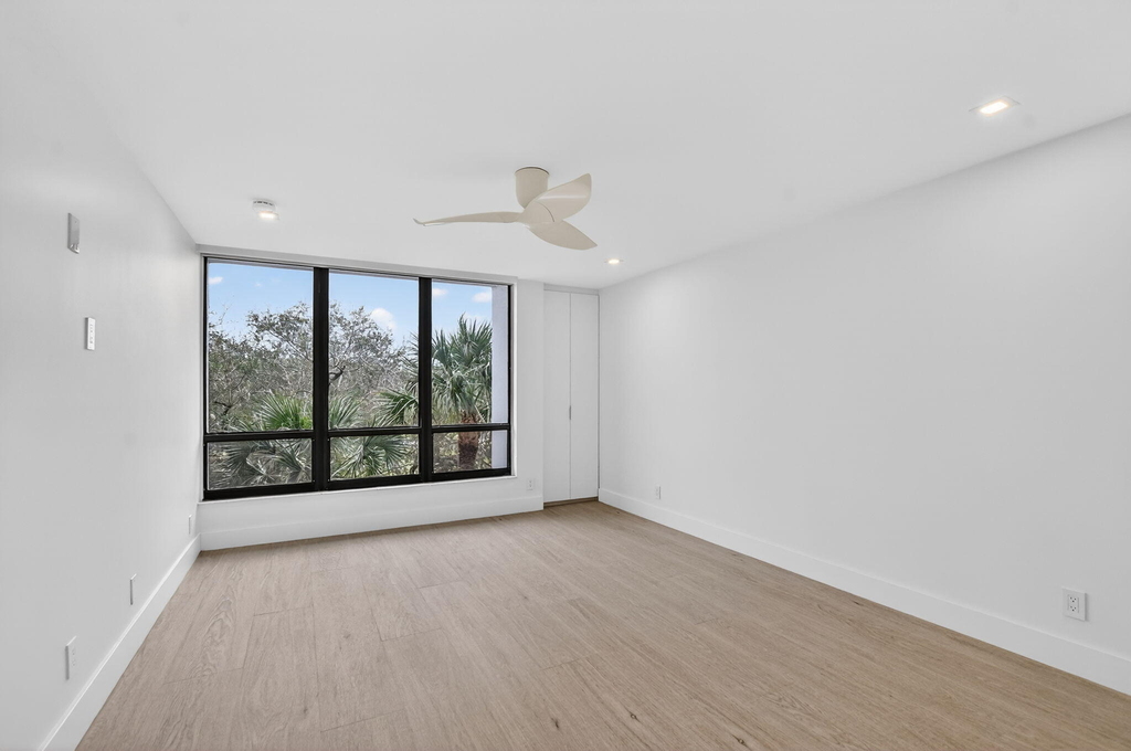 7835 Lakeside Boulevard - Photo 8