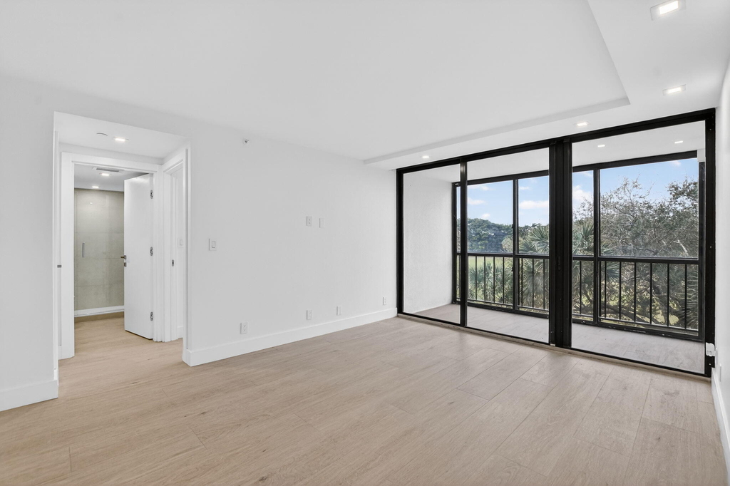 7835 Lakeside Boulevard - Photo 3