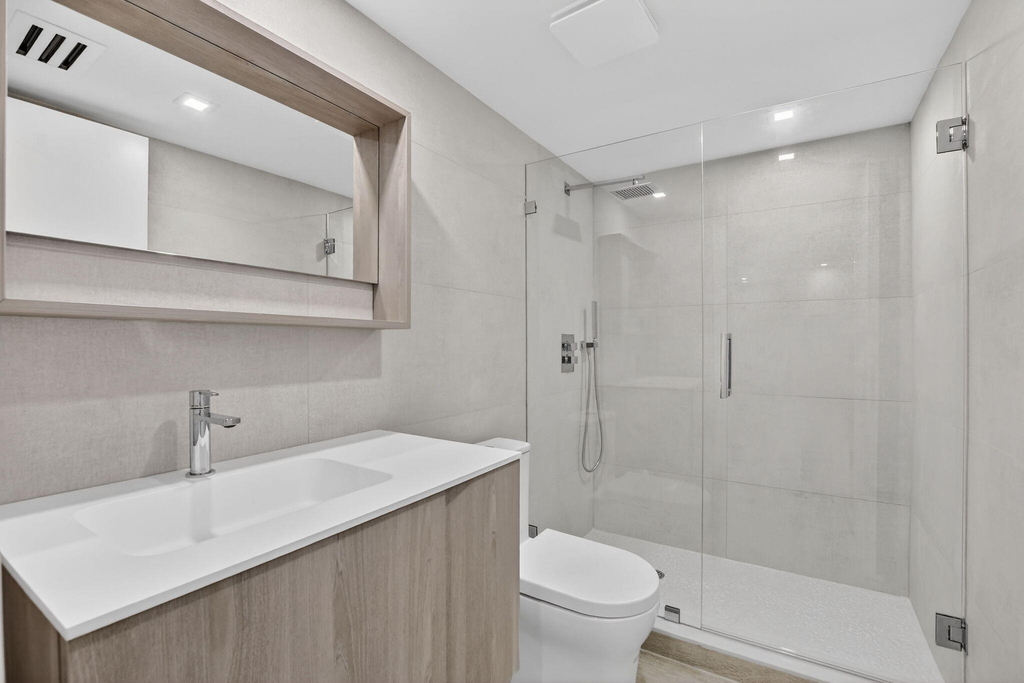 7835 Lakeside Boulevard - Photo 15