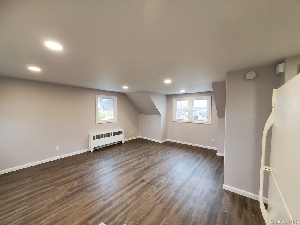 273 South 16th St - Photo 4
