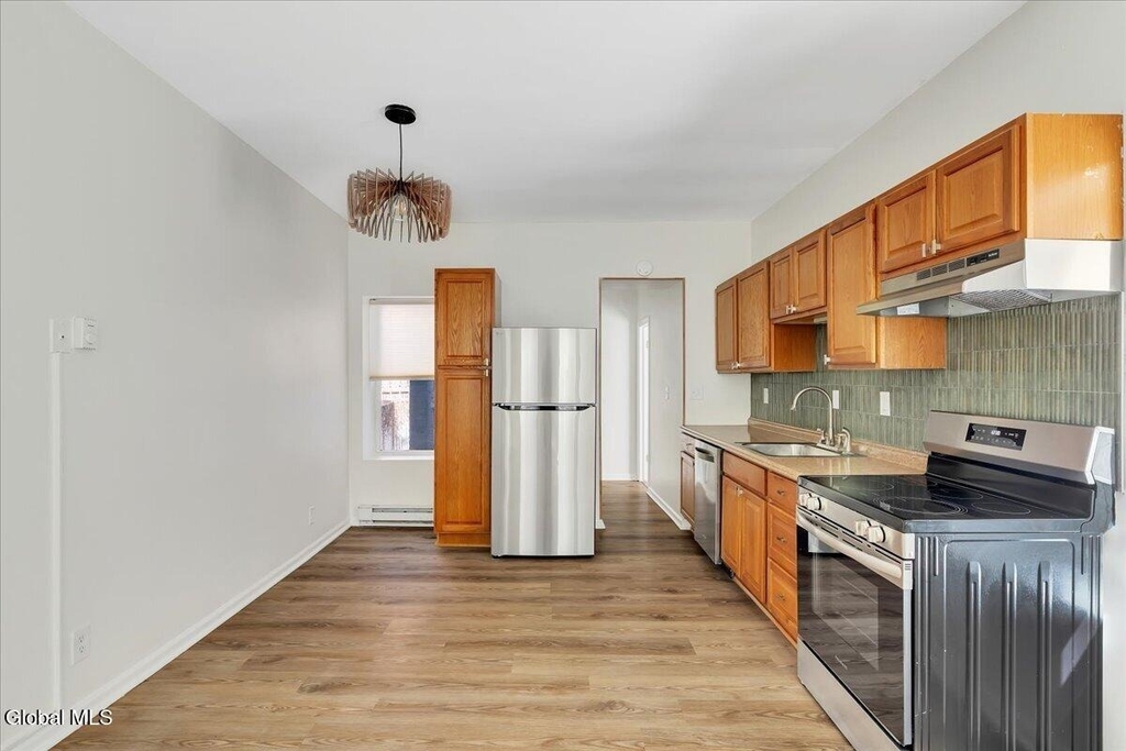149 Jay Street - Photo 8