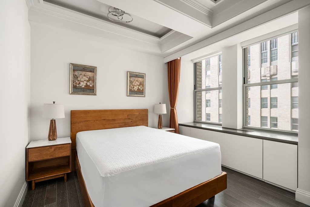 303 Park Avenue - Photo 5