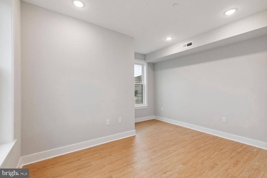 2454 N 2nd Street - Photo 8