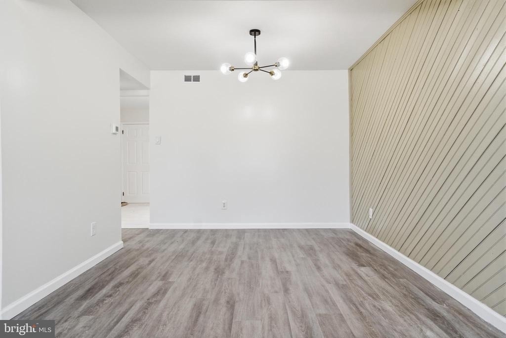 28 Melwood Court - Photo 2