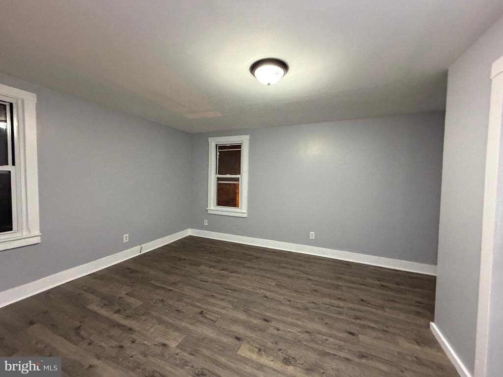 144 Washington Street - Photo 6
