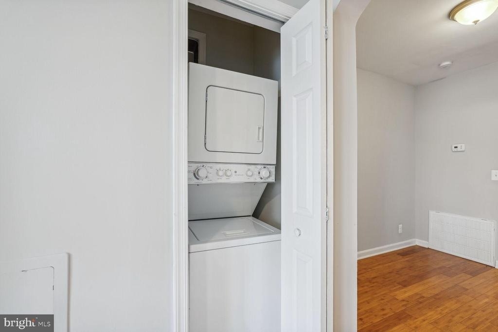 1222 Meigs Place Ne - Photo 13