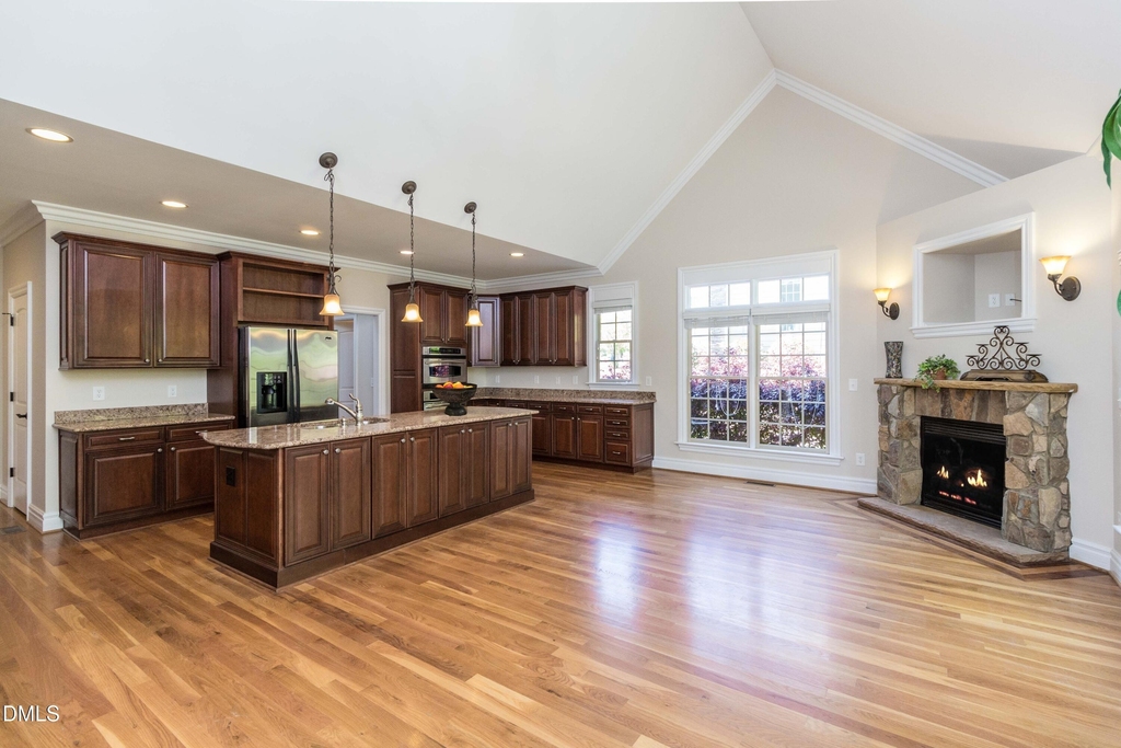 119 Broad Leaf Court - Photo 5