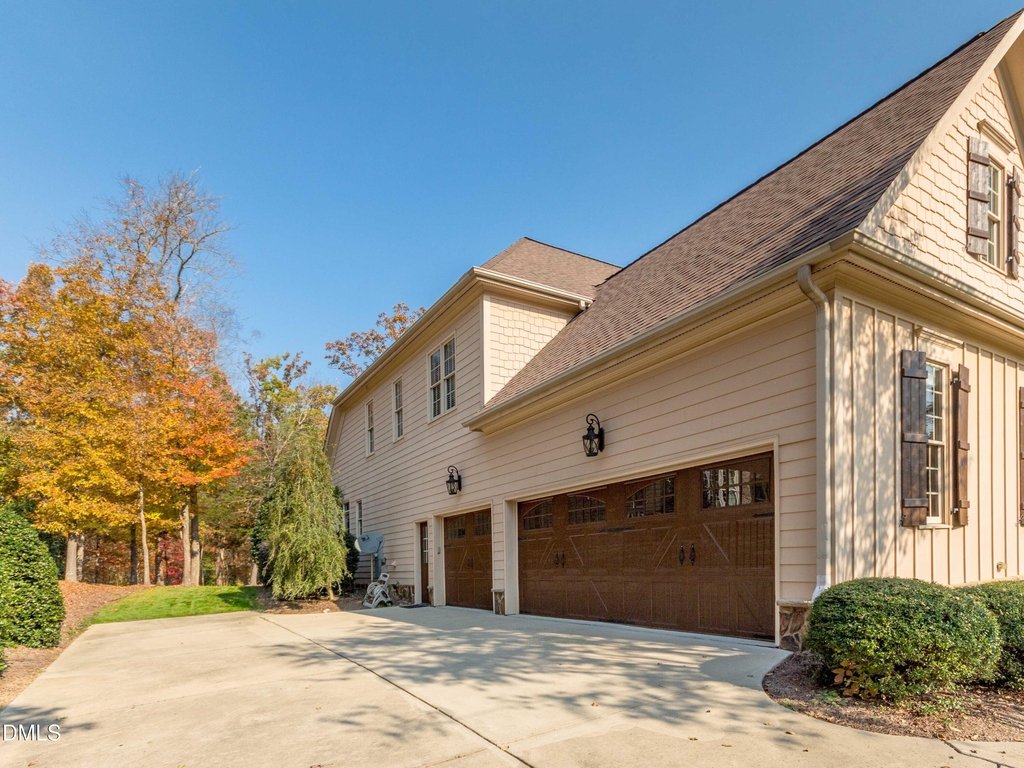 119 Broad Leaf Court - Photo 16