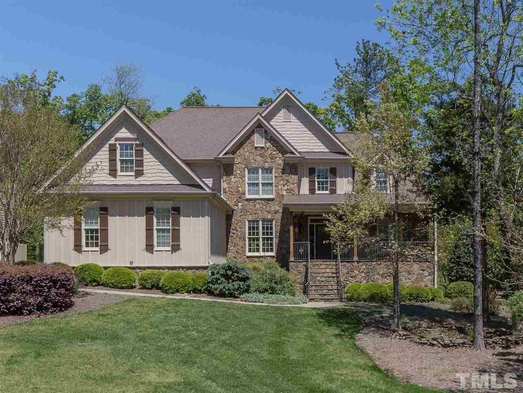 119 Broad Leaf Court - Photo 0