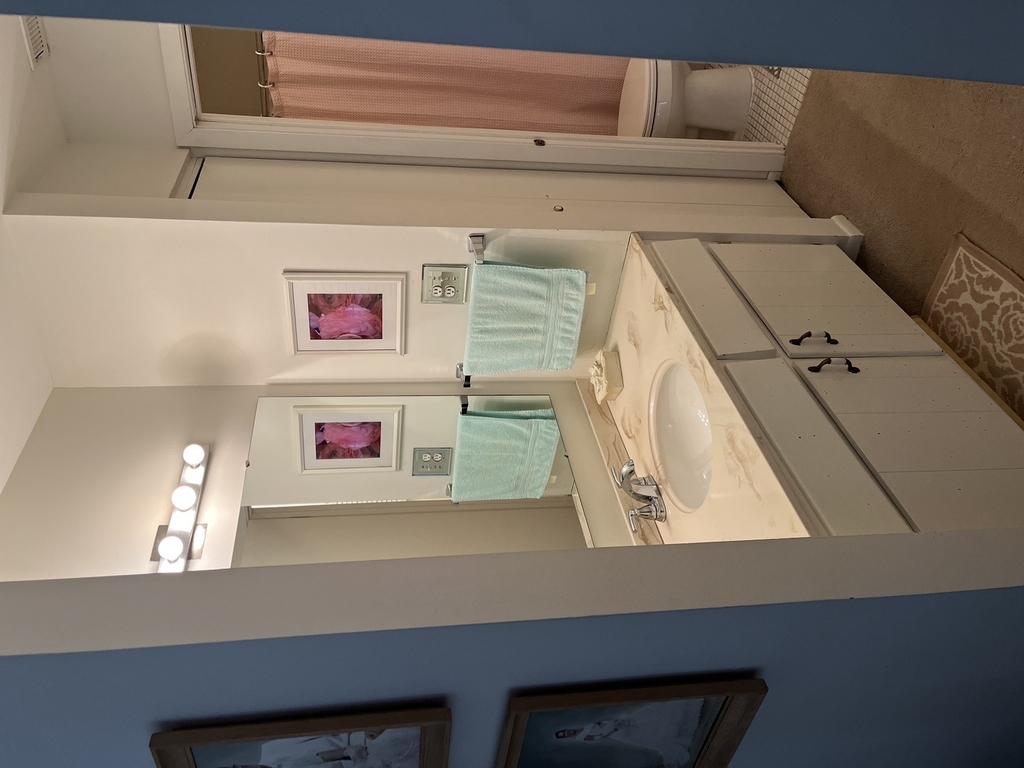 1607 Thames Court - Photo 6
