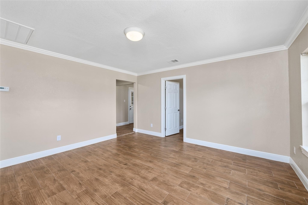 3938 Daphne Street - Photo 7