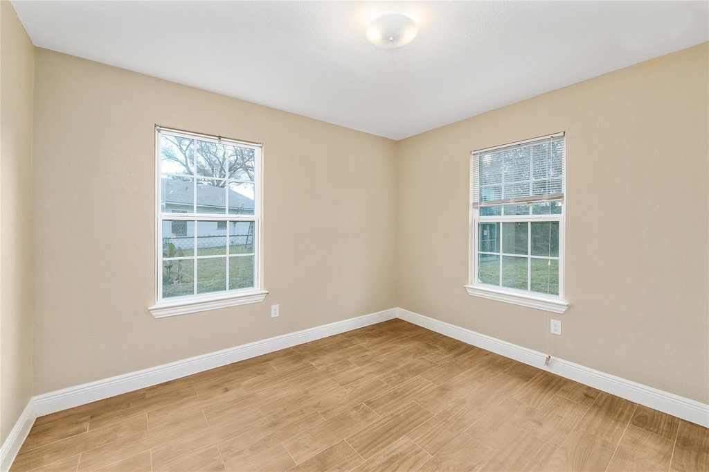 3938 Daphne Street - Photo 9