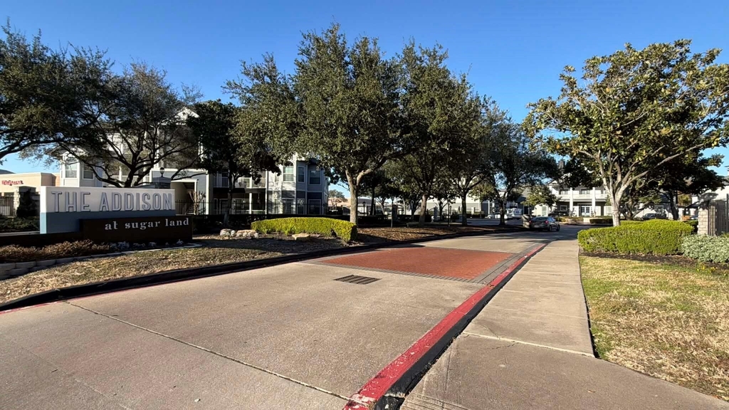 15000 W Airport Boulevard - Photo 2