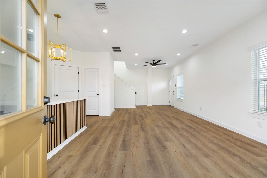 6417 Eastland Street - Photo 1