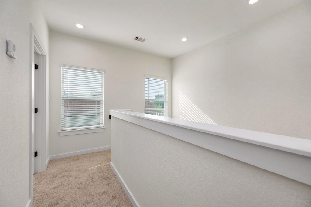 6417 Eastland Street - Photo 10