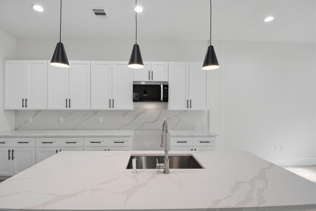 3320 Francis Street - Photo 8