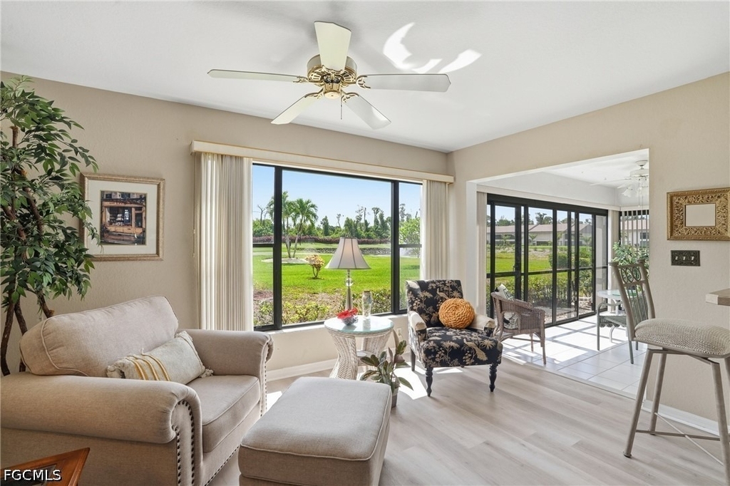 5905 Trailwinds Drive - Photo 4