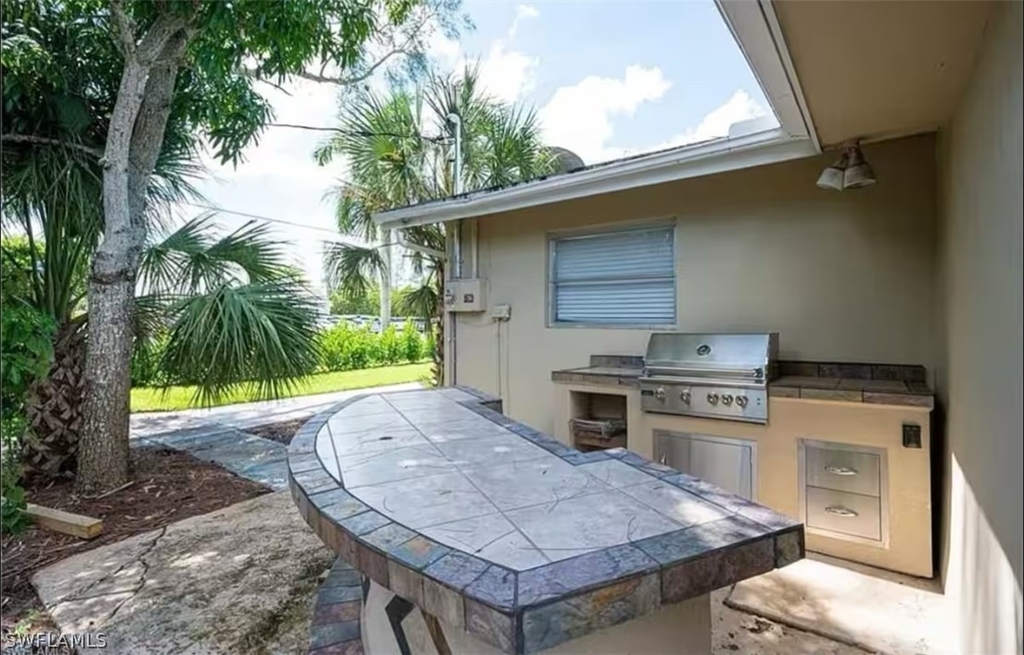514 14th Street N - Photo 19