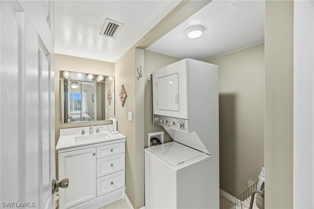 1010 Manatee Road - Photo 23