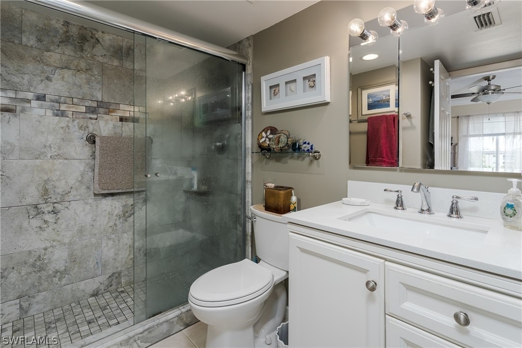 1010 Manatee Road - Photo 5
