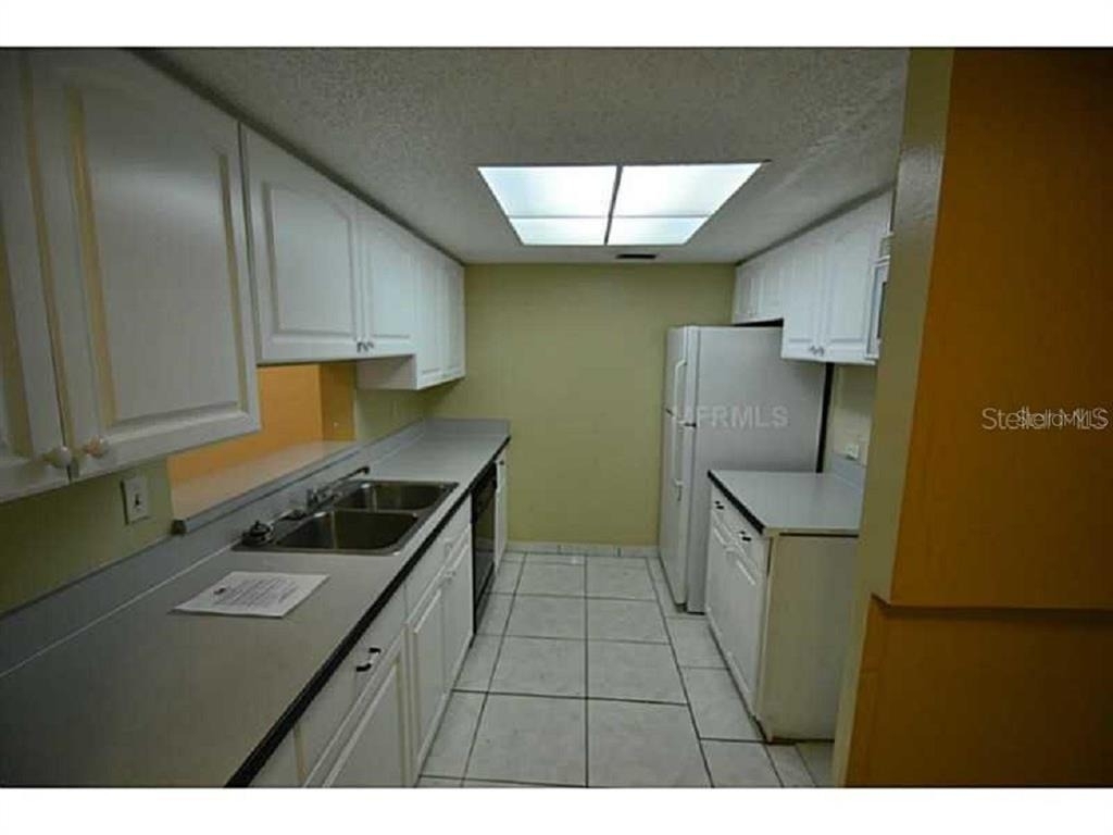 720 100th Avenue N - Photo 7