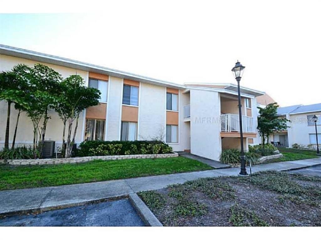 720 100th Avenue N - Photo 0