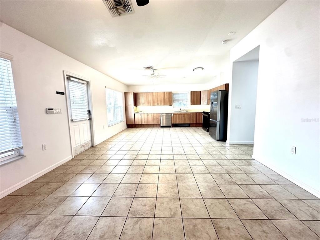 1121 Dr Martin Luther King Jr Street S - Photo 4