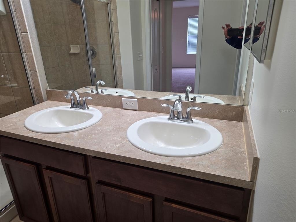 3158 Rodrick Circle - Photo 4