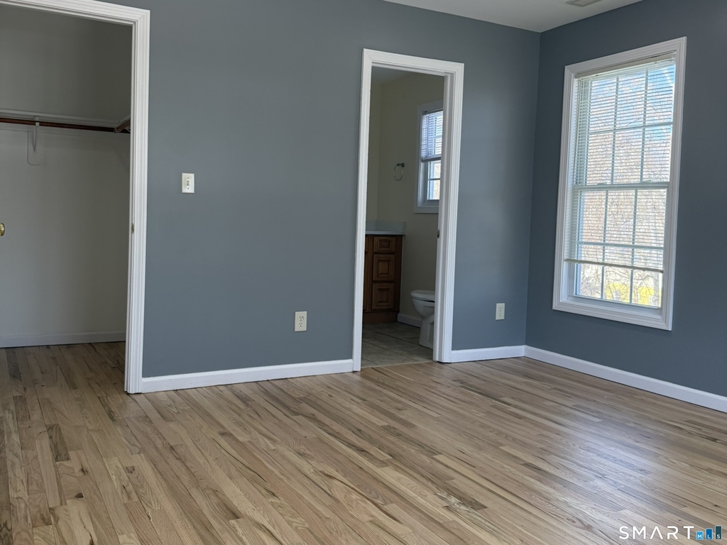 765 Hart Street - Photo 12