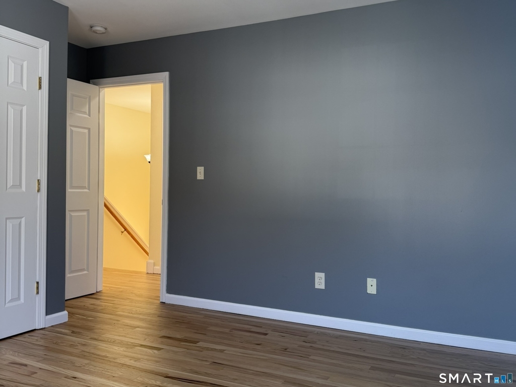 765 Hart Street - Photo 5